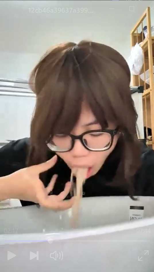 屏幕截图 2025-07-16 192031.png